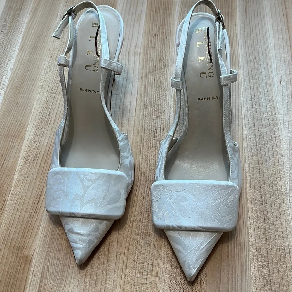 New Something Blue Halen Heels size 10 BUT